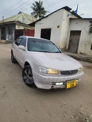Toyota Corolla 1997 Silver