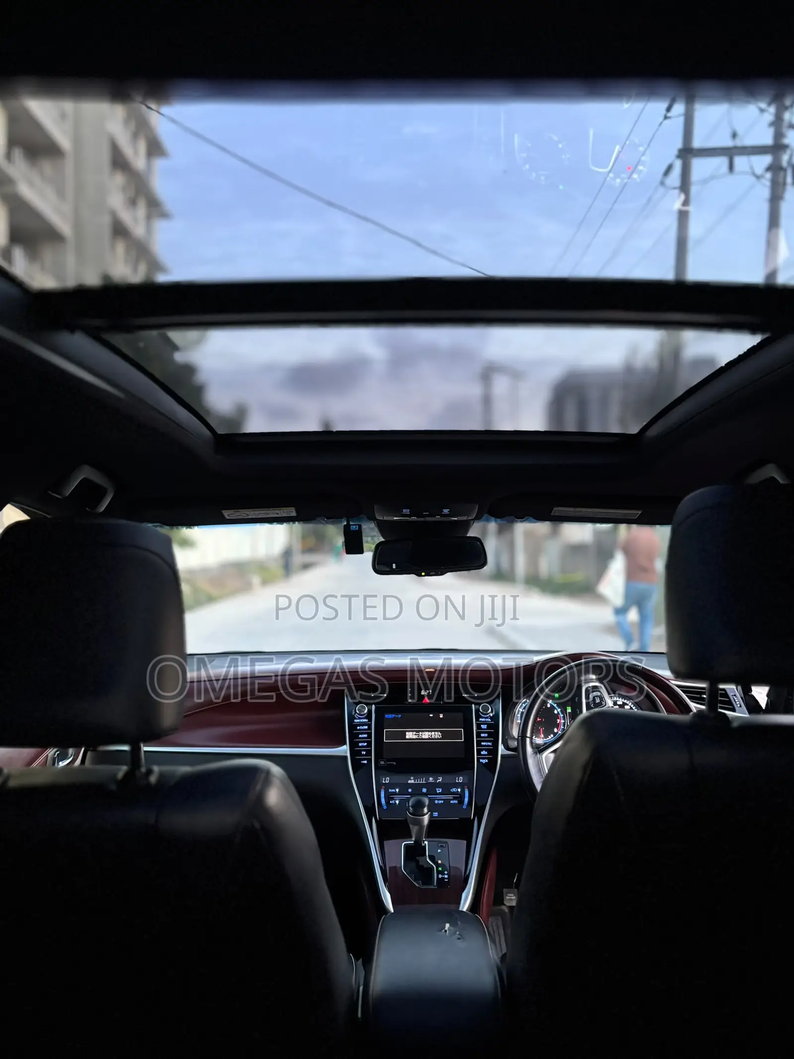Toyota Harrier 2.0 2016 Black
