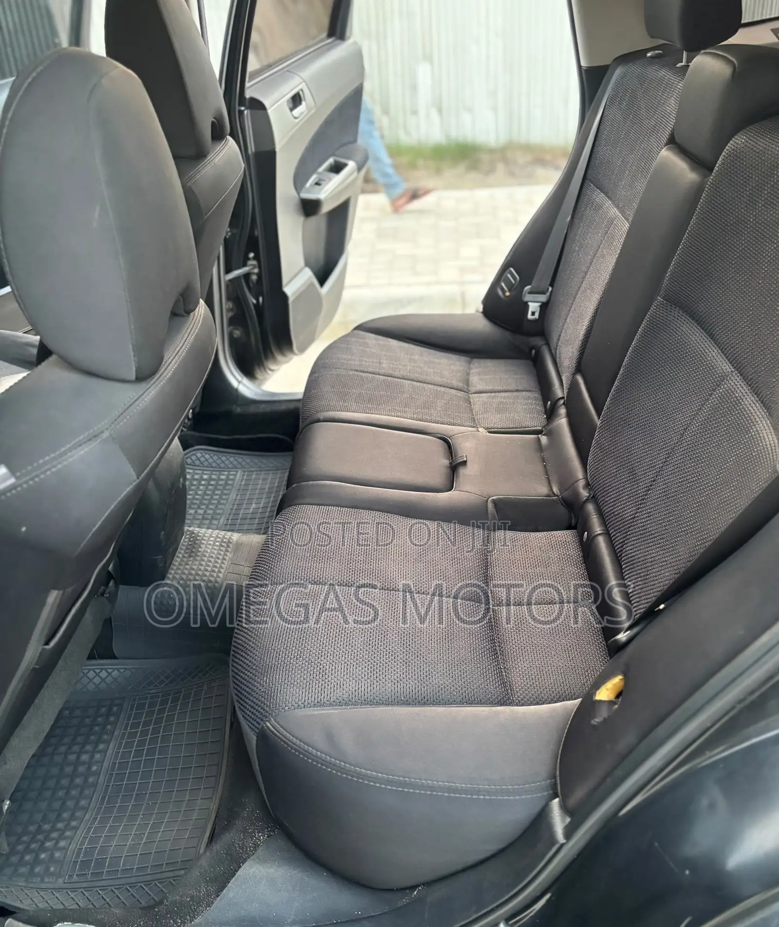 Subaru Forester 2.0D X 2011 Black