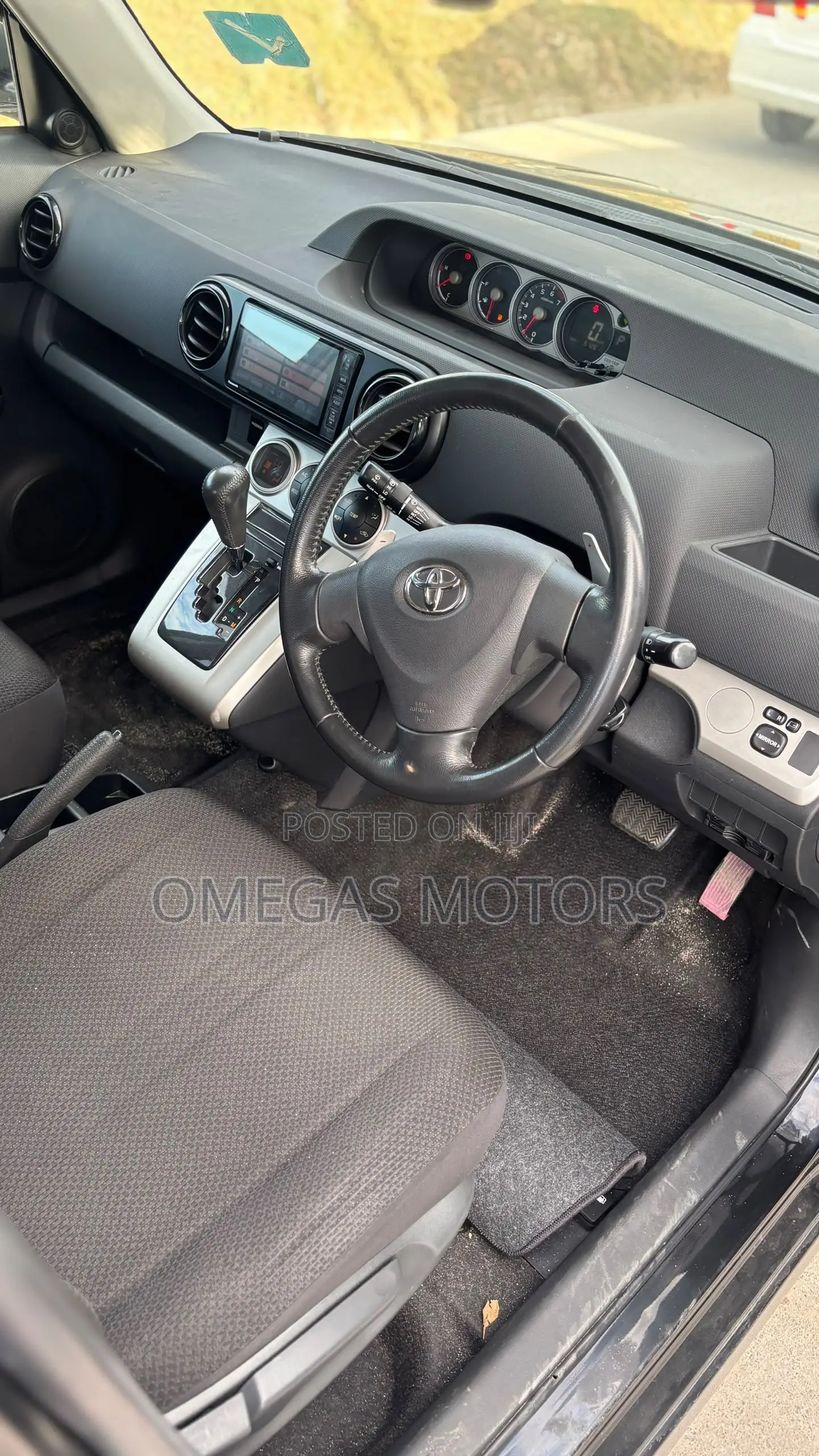 Toyota Corolla Rumion Hatchback 1.8 FWD 2007 Black