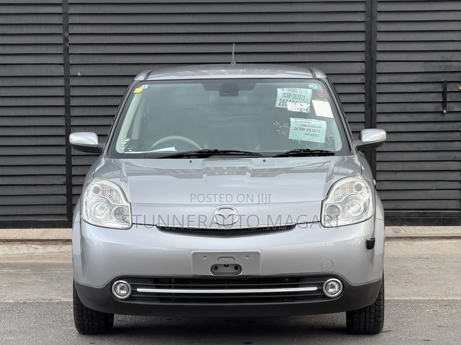 Mazda Verisa 2011 Gray