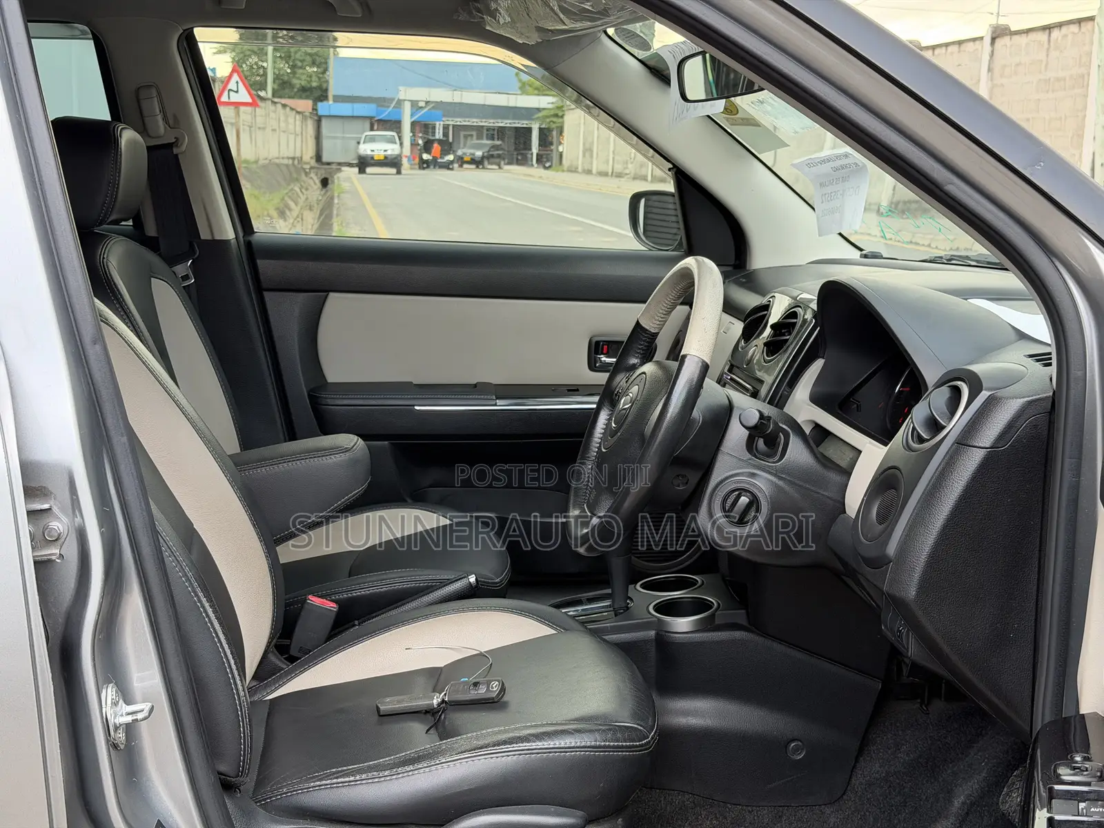 Mazda Verisa 2011 Gray