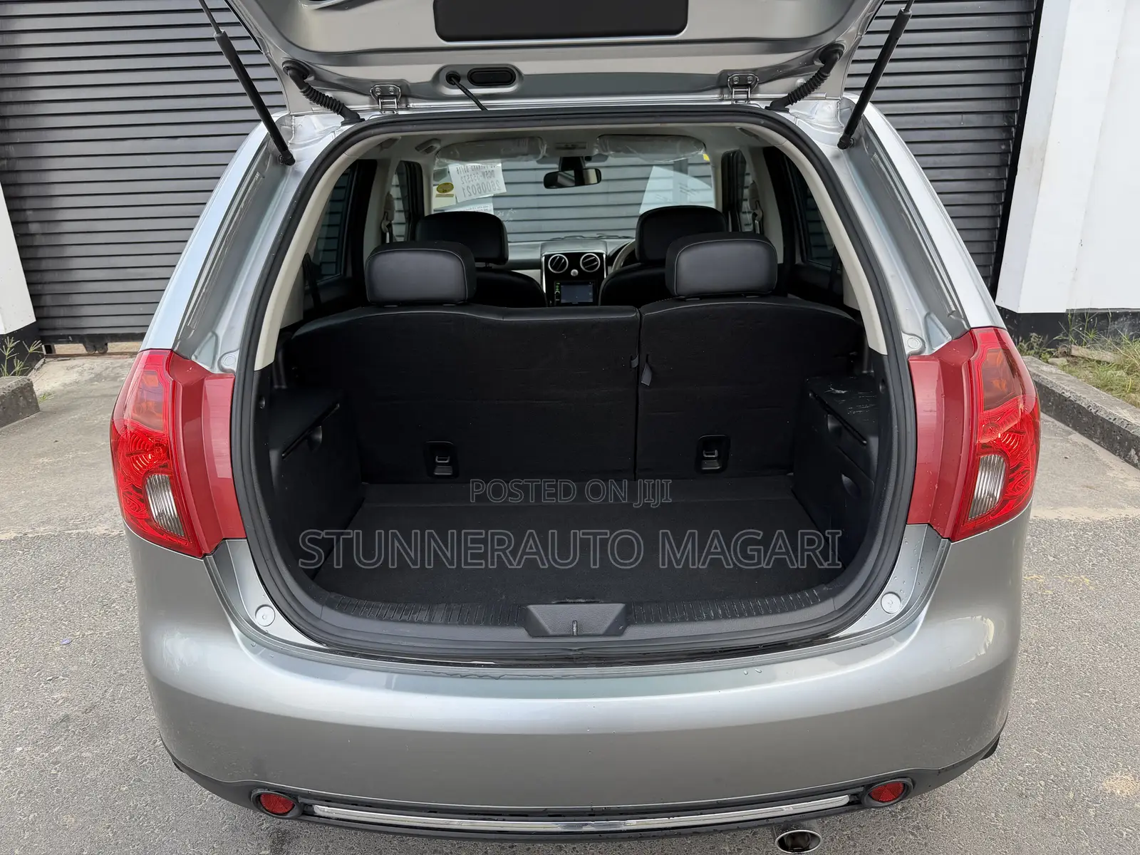 Mazda Verisa 2011 Gray