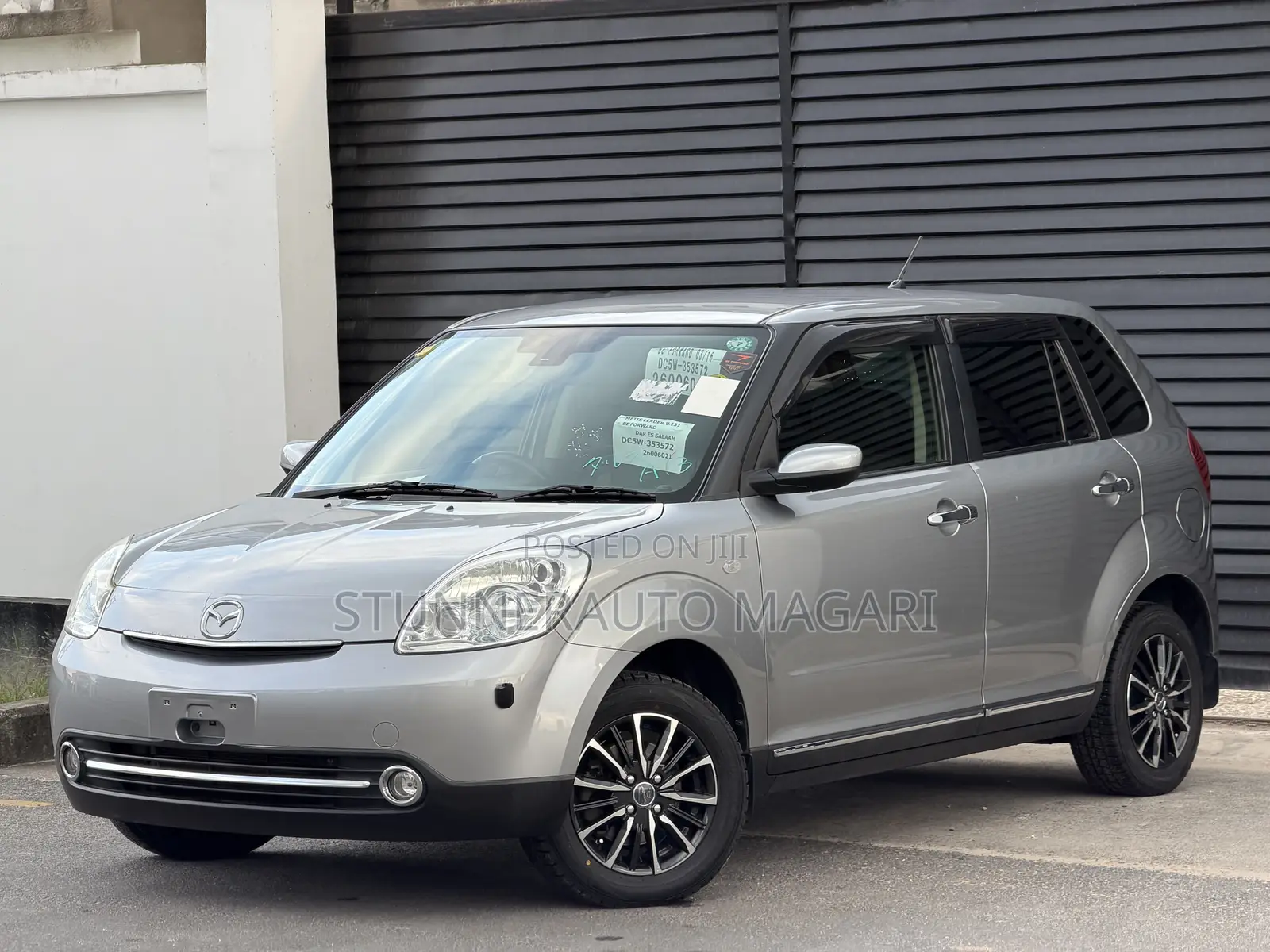 Mazda Verisa 2011 Gray