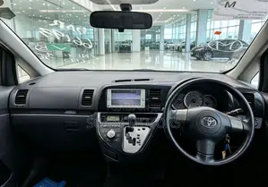 Toyota Wish 2005 Gray