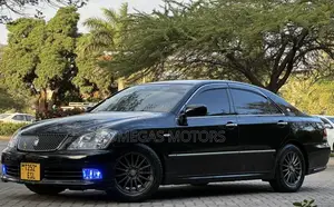 Toyota Crown 2004 Black