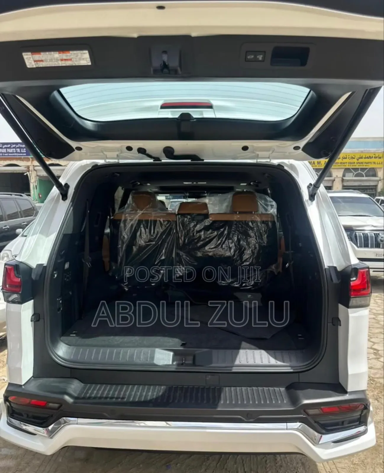 Lexus LX 2025 White