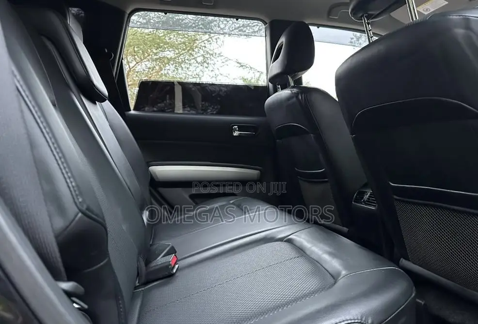 Nissan X-Trail 2.0 Petrol XE 2012 Black