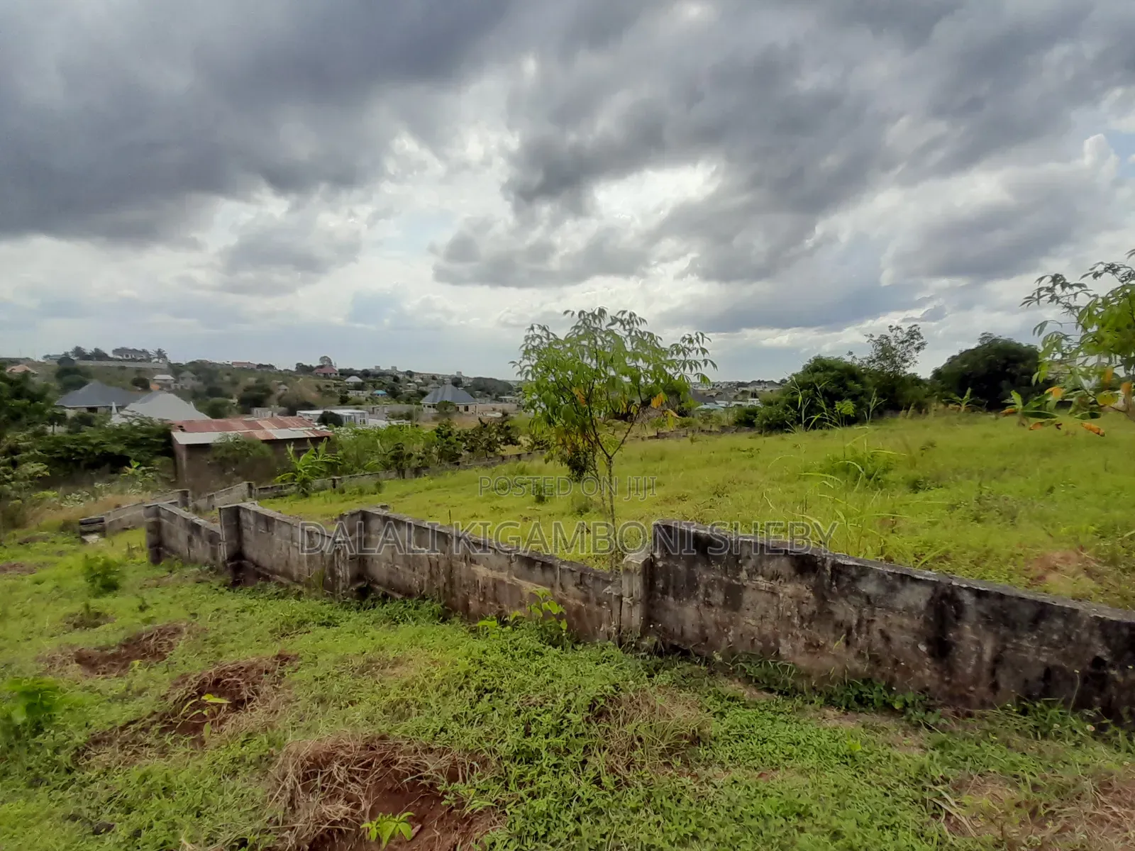 Kiwanja Kinauzwa Kigamboni Mikwambe