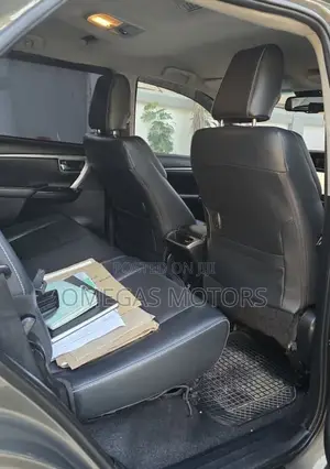 Toyota Fortuner 2.8 D RWD 2021 Beige
