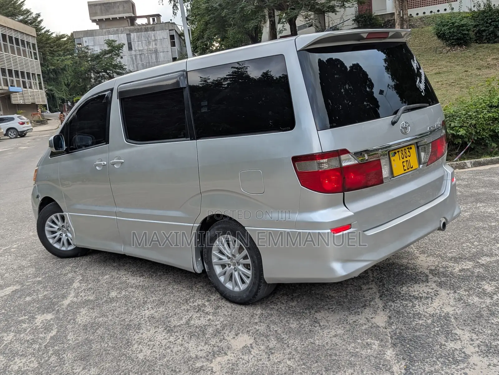 Toyota Alphard 2007 Silver