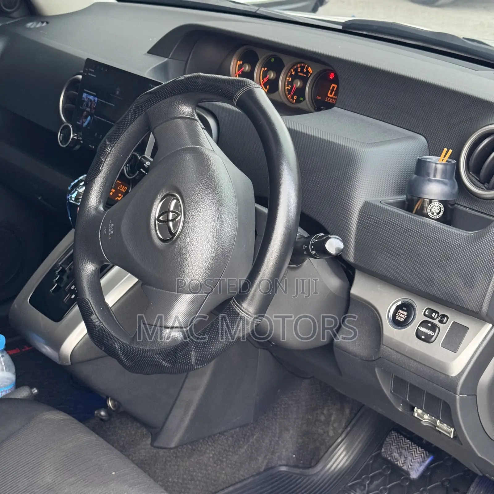 Toyota Corolla Rumion Hatchback 1.5 FWD 2011 White