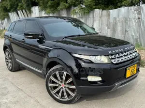 Land Rover Range Rover Evoque Pure AWD 5-Door 2013 Black