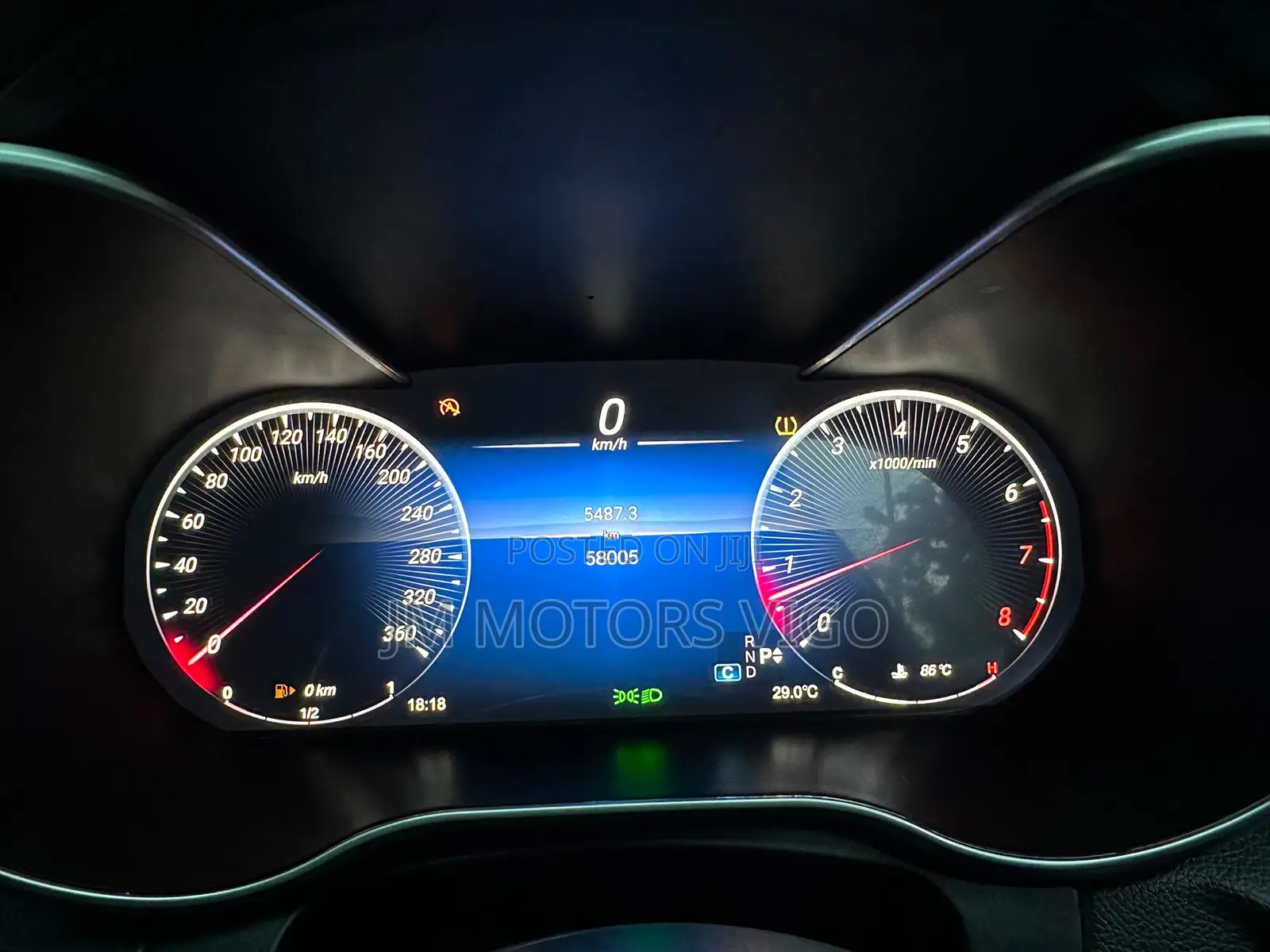 Mercedes-Benz C200 2015 Silver
