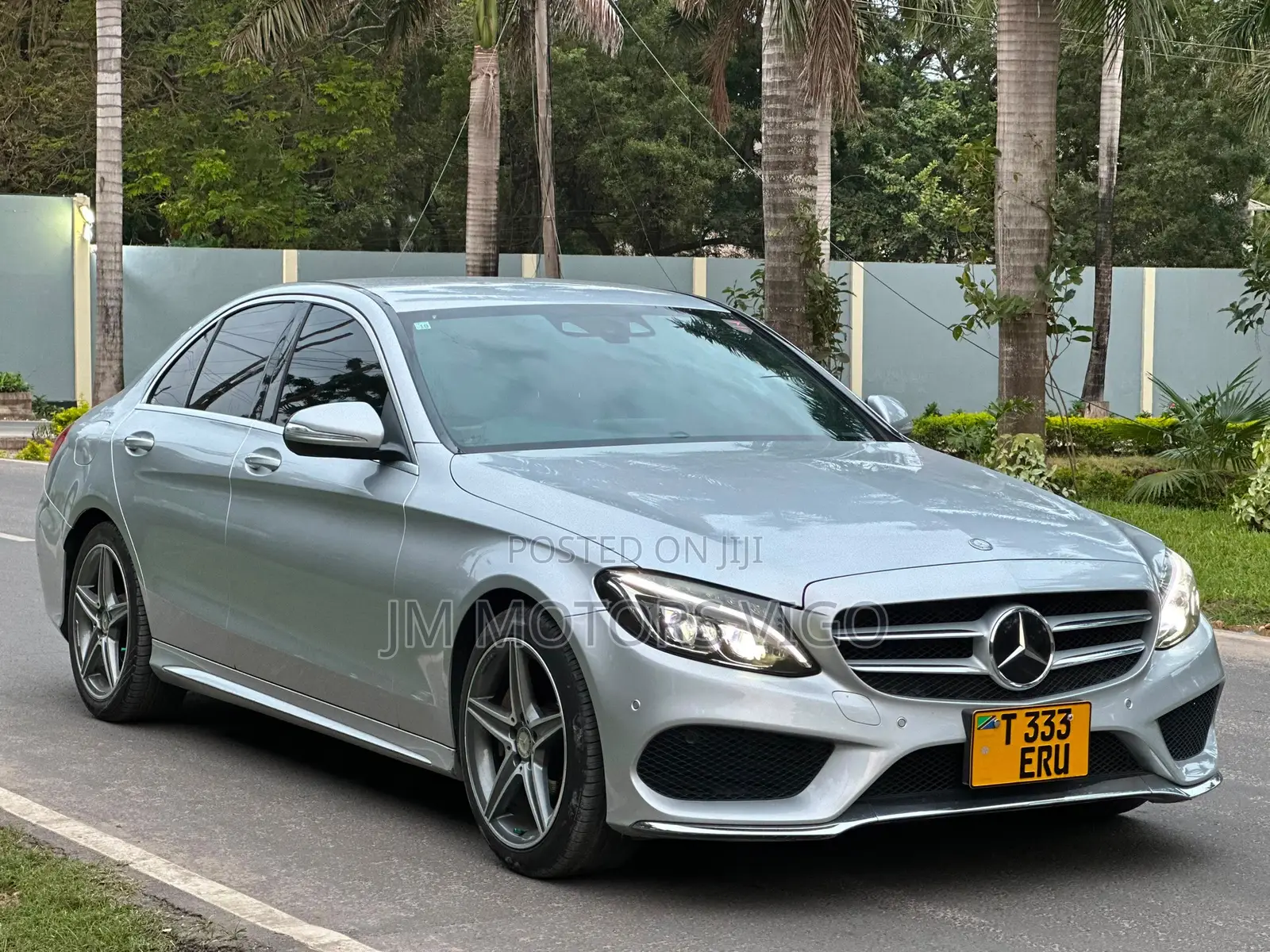 Mercedes-Benz C200 2015 Silver