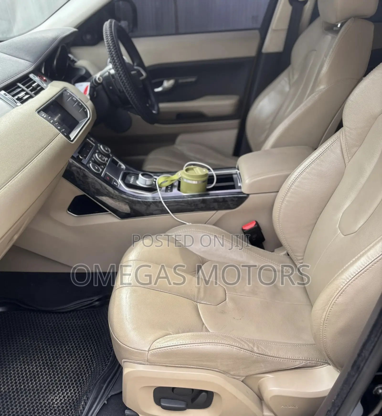 Land Rover Range Rover Evoque Pure AWD 5-Door 2013 Black