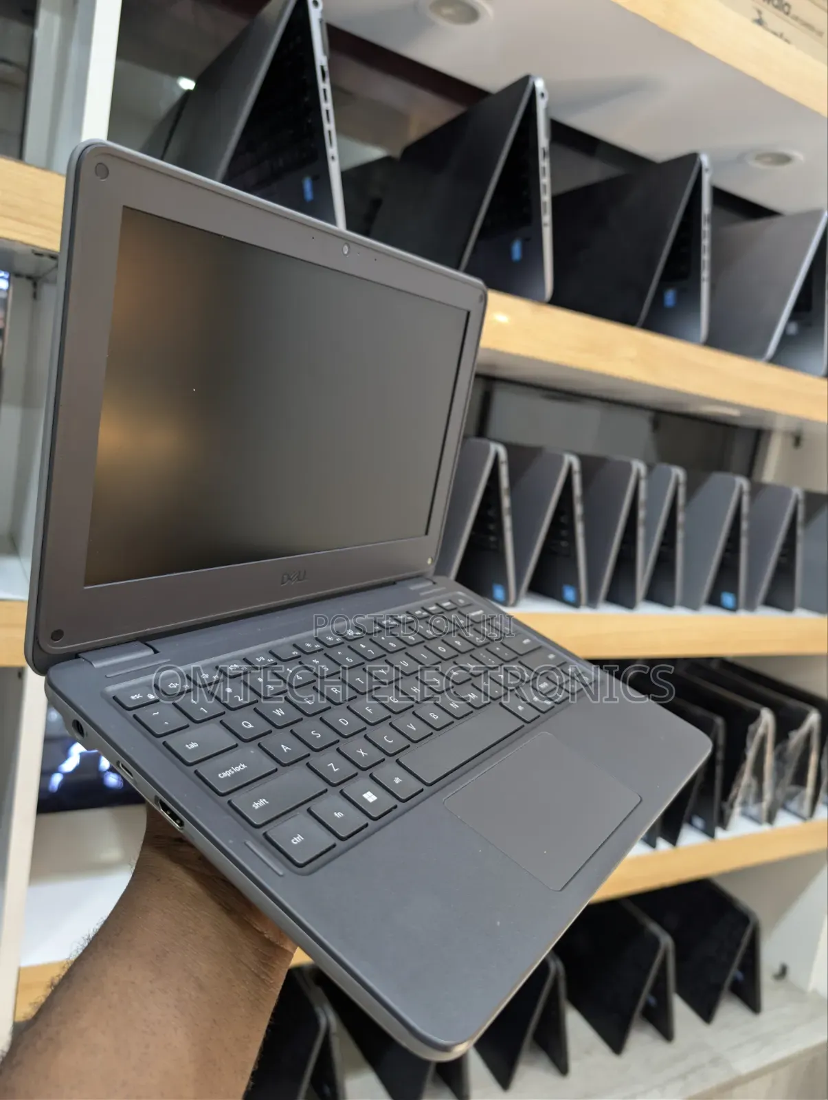 Laptop Dell 8GB Intel SSD 256GB