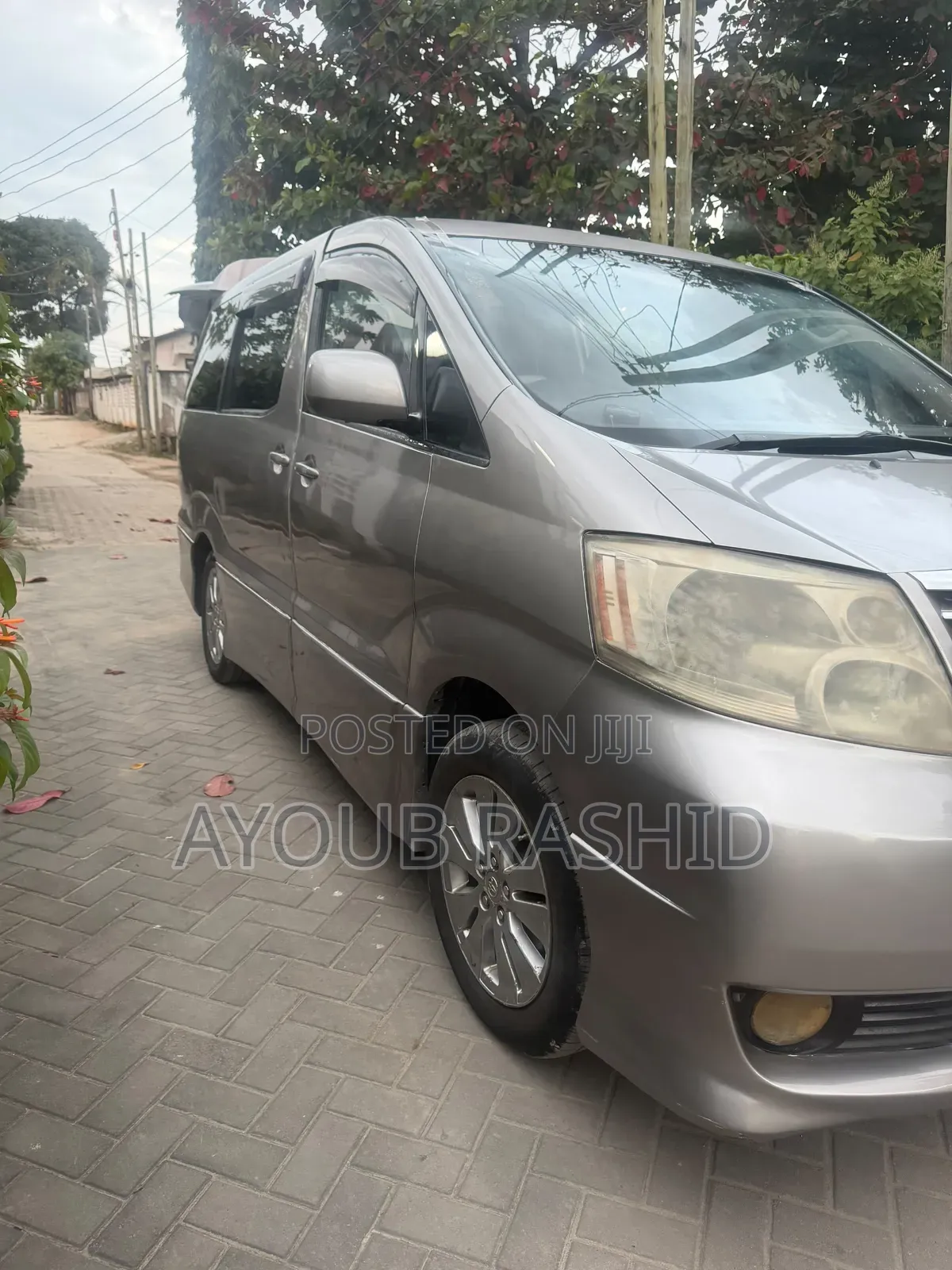Toyota Alphard 2006 Silver