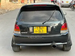 Toyota Starlet 2001 Black