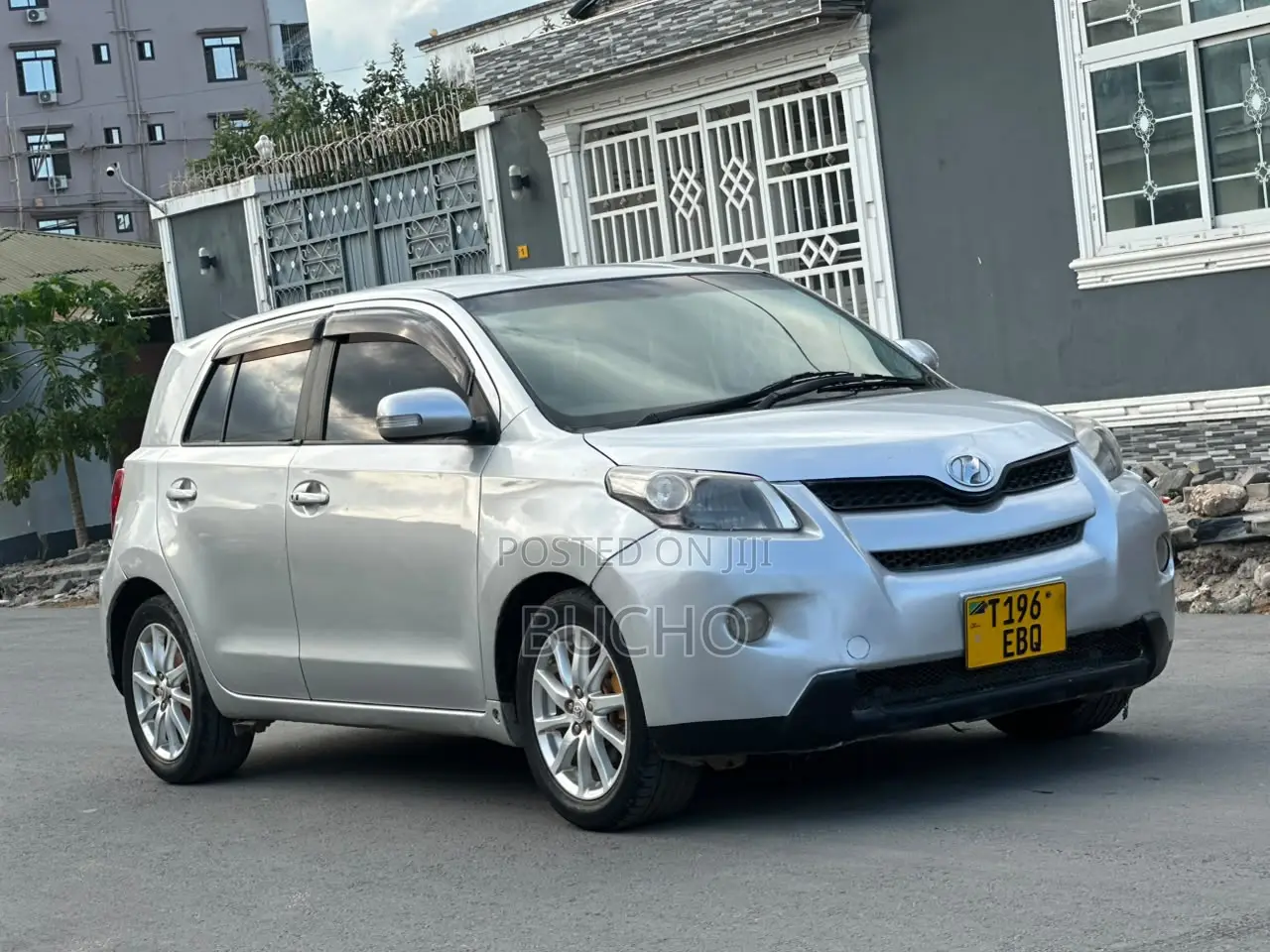 Toyota IST 2010 Silver