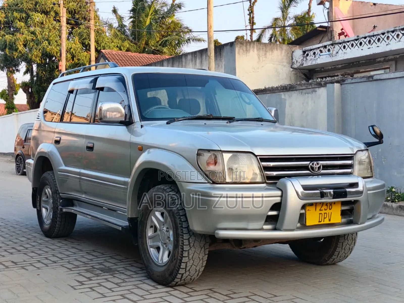 Toyota Land Cruiser Prado 2001 Silver