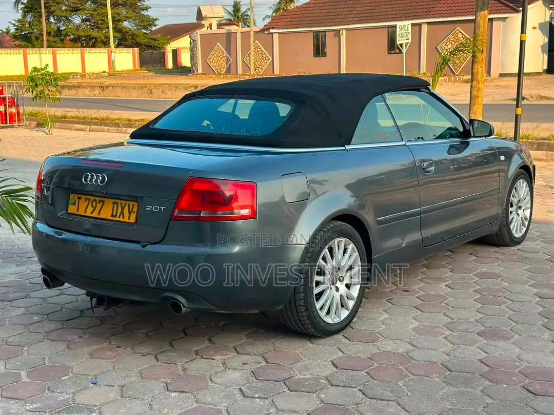 Audi A4 2010 Gray