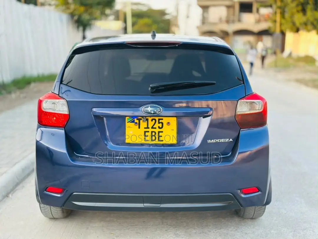 Subaru Impreza 2.0i Hatchback 2012