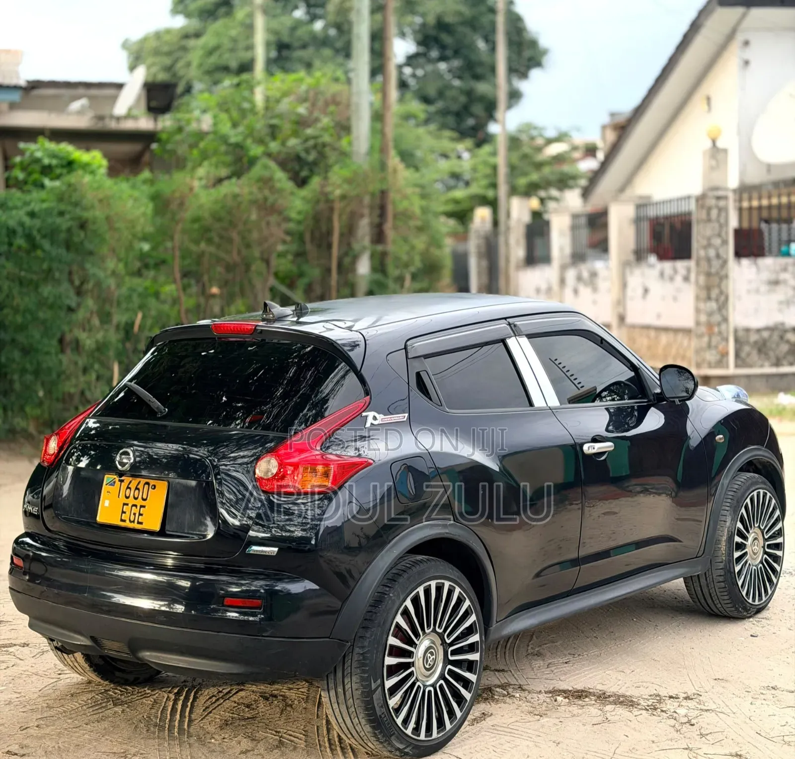 Nissan Juke 2012 Black