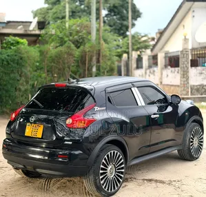 Nissan Juke 2012 Black