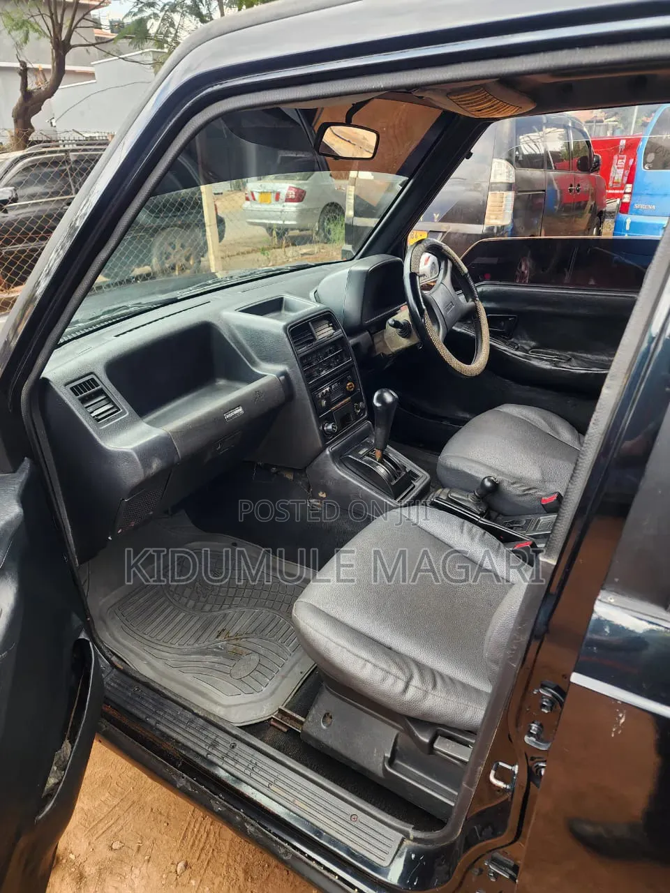 Suzuki Escudo 1997 Black