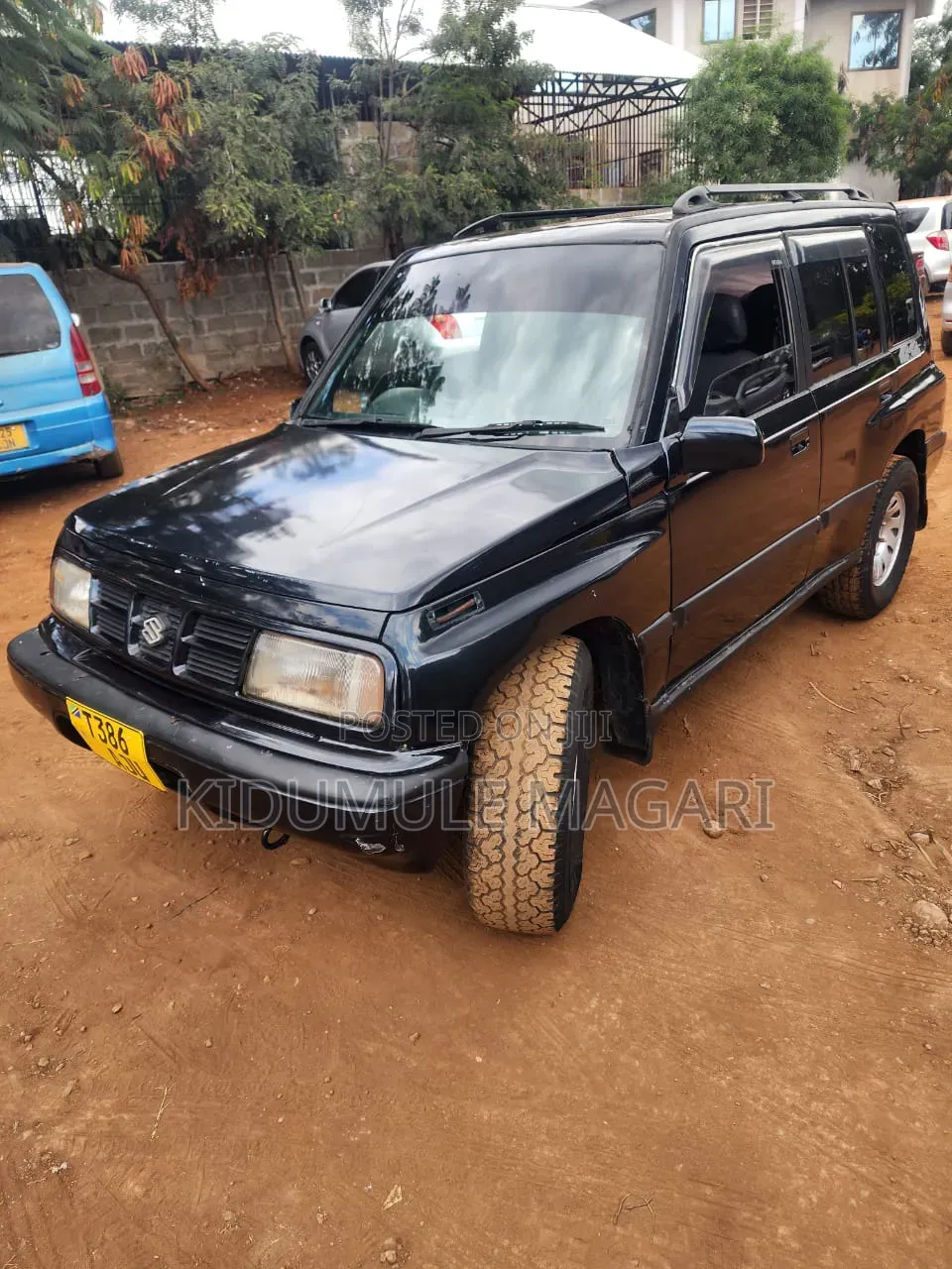 Suzuki Escudo 1997 Black