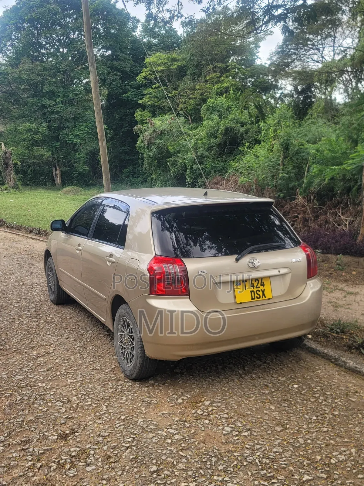 Toyota Corolla RunX 2003
