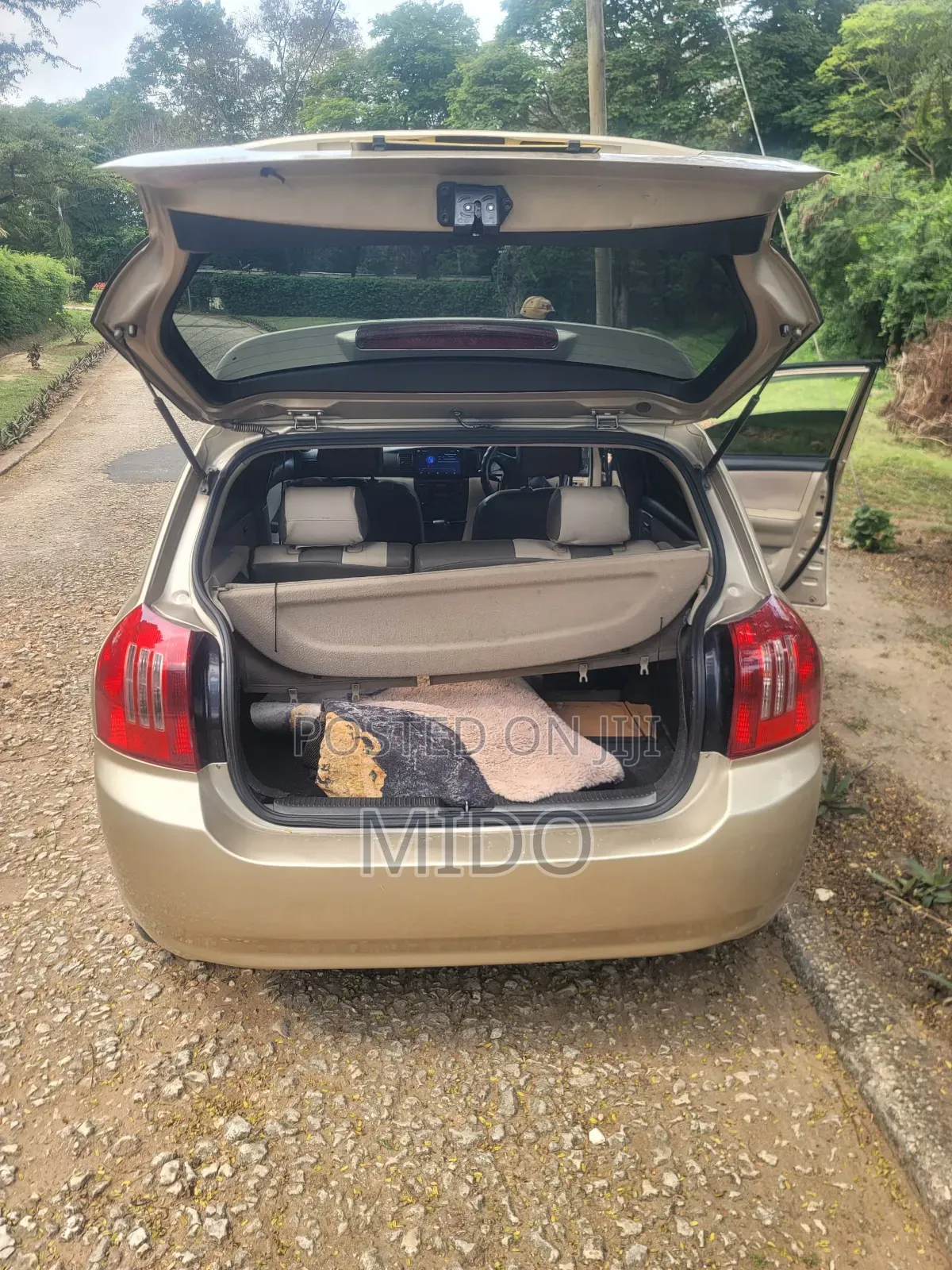 Toyota Corolla RunX 2003