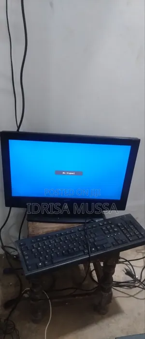 Desktop Computer HP Pro 400 G9 4GB Intel Core i5 HDD 512GB