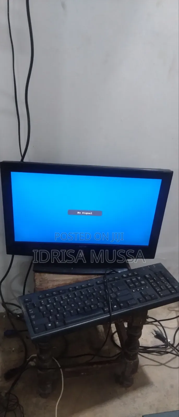 Desktop Computer HP Pro 400 G9 4GB Intel Core i5 HDD 512GB