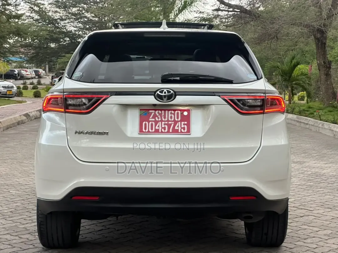 Toyota Harrier 2015 Pearl