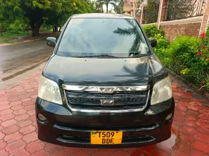 Toyota Noah 2003 Black