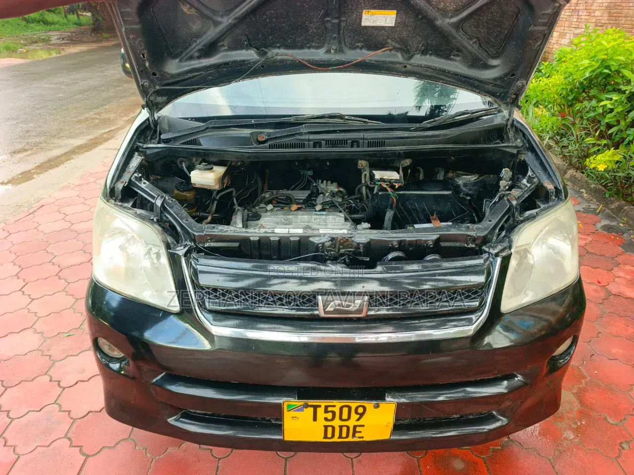 Toyota Noah 2003 Black