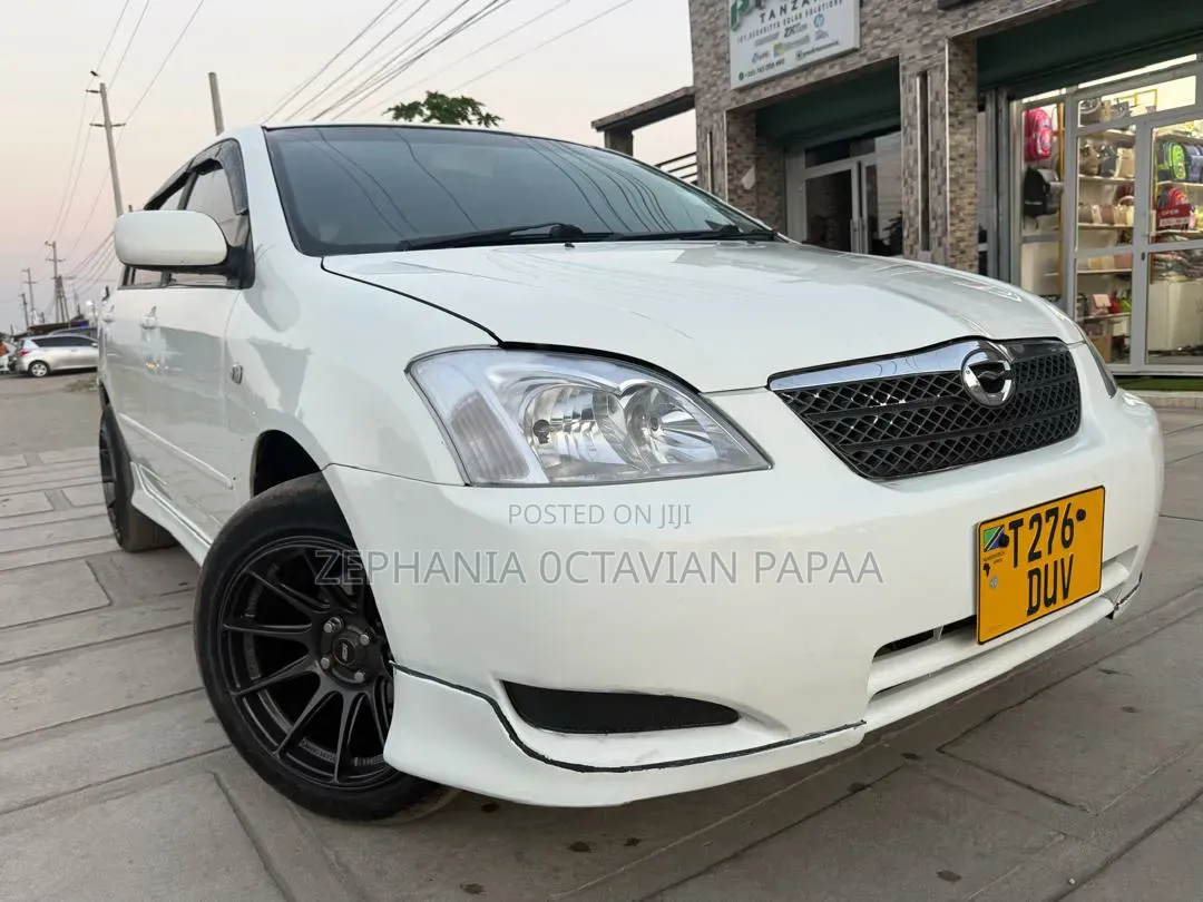Toyota Corolla RunX 2003 White