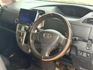 Toyota Ractis 2005 White
