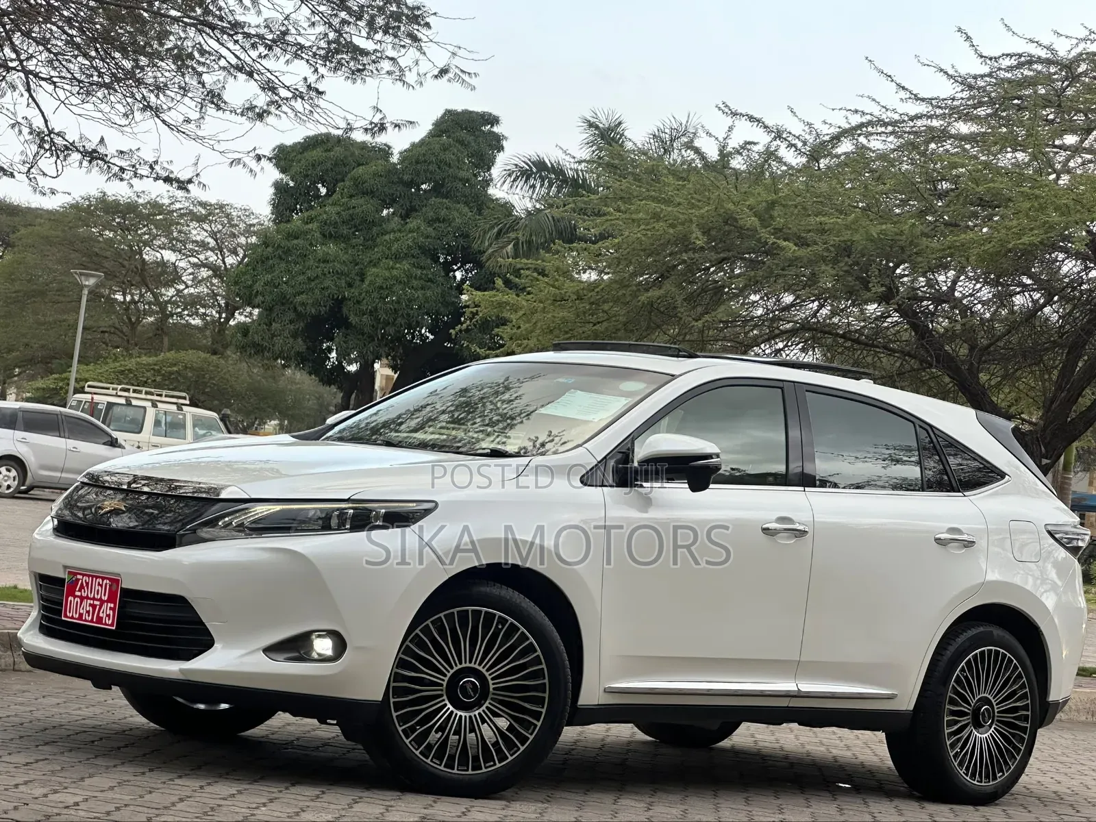 Toyota Harrier 2015 White