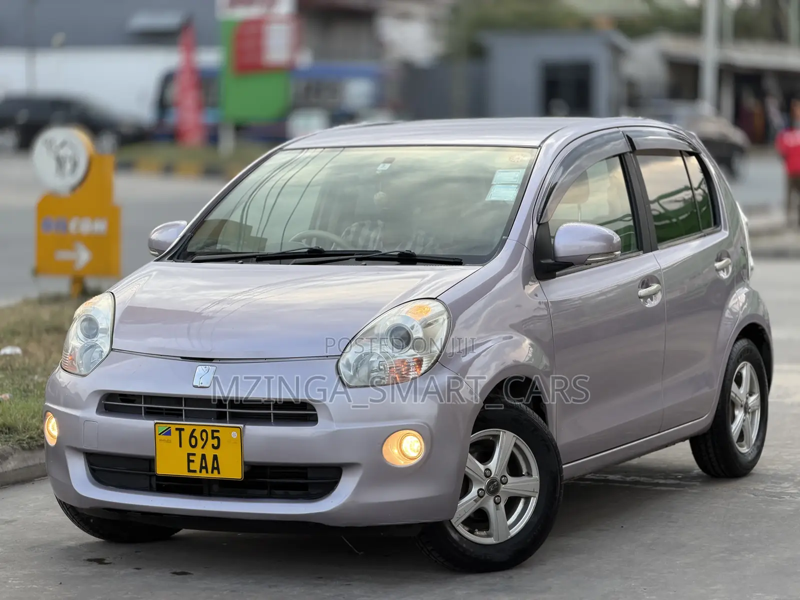 Toyota Passo 1.0 AWD 2013 Purple