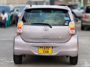Toyota Passo 1.0 AWD 2013 Purple