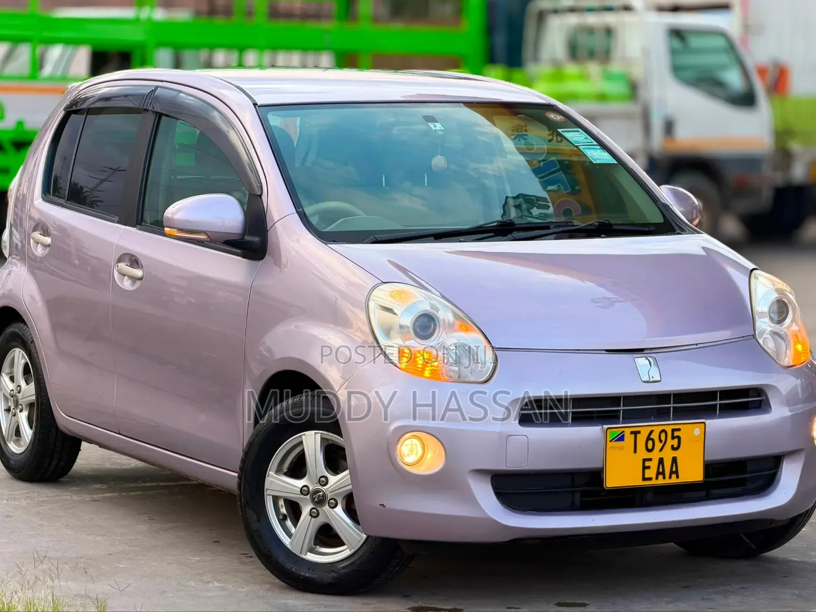 Toyota Passo 2012 Silver