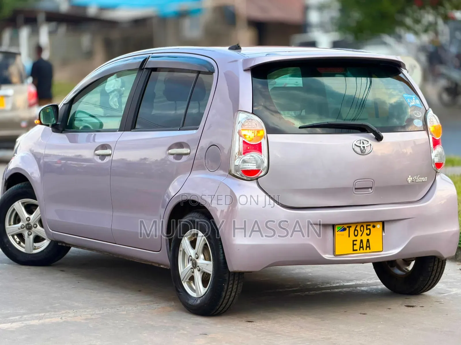 Toyota Passo 2012 Silver