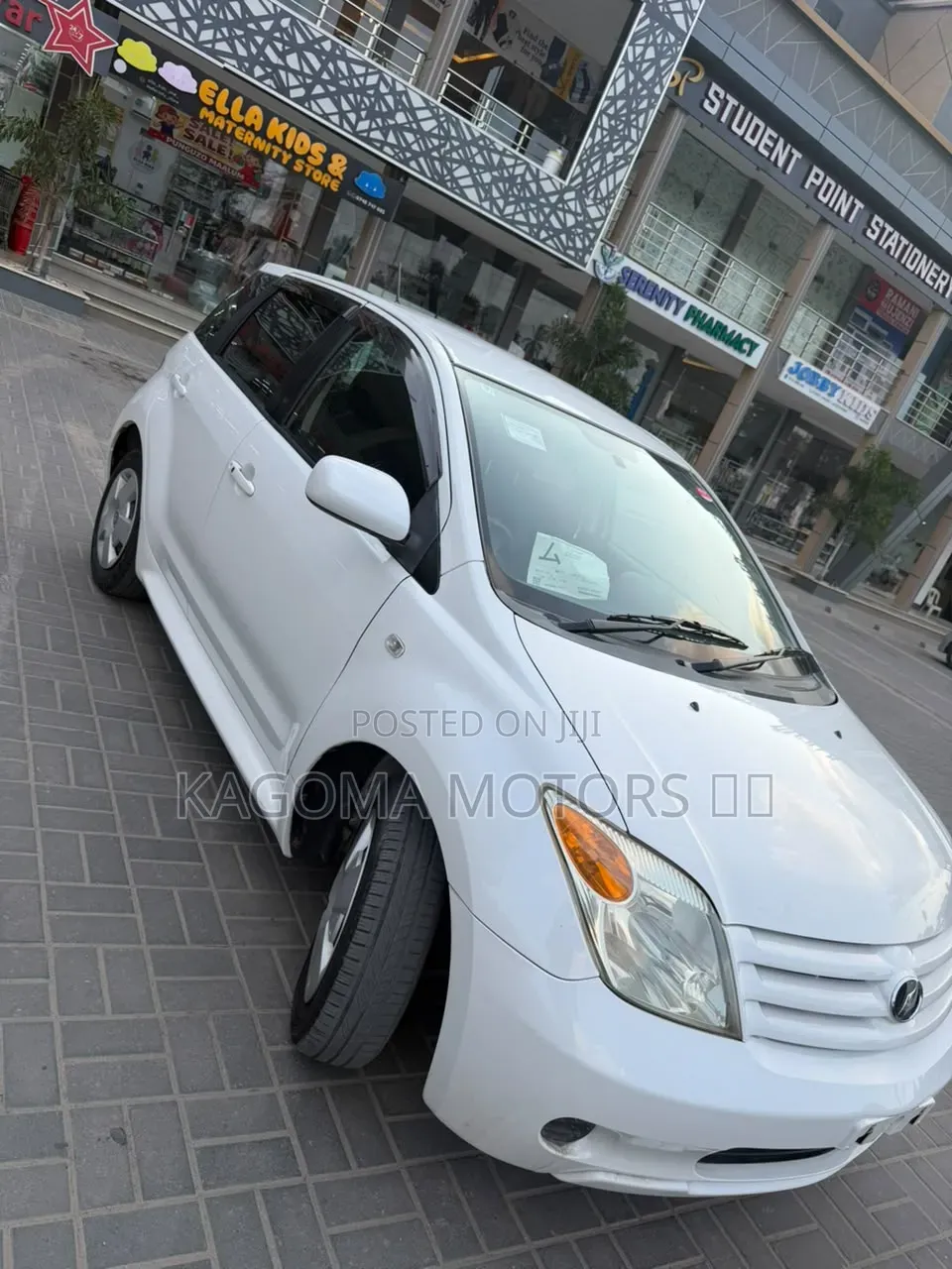 Toyota IST 2005 White