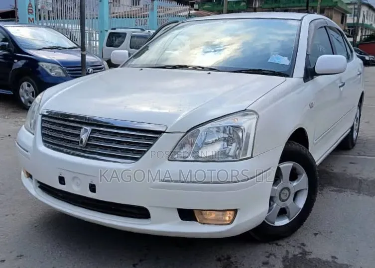 Toyota Premio 2005 White