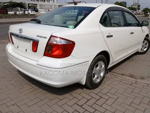 Toyota Premio 2005 White
