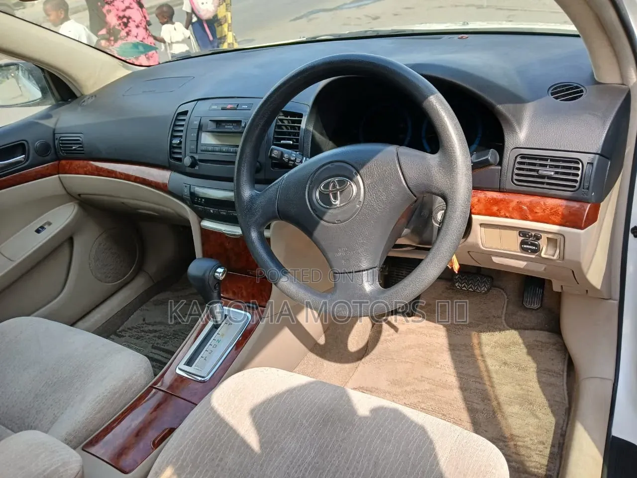 Toyota Premio 2005 White