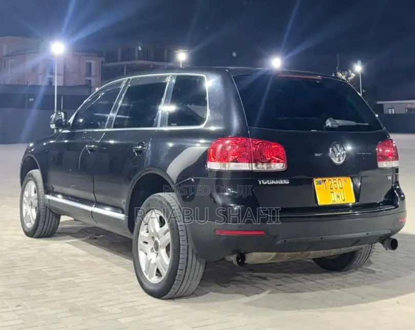 Volkswagen Touareg 2008 Black